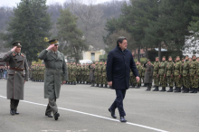 Uskršnje čestitke ministra Gašića: Uputio čestitku nadbiskupu i kardinalu Ladislavu Nemetu, kao i pripadnicima Vojske Srbije