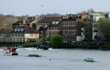 Cambridge še četrtič zapovrstjo premagal Oxford