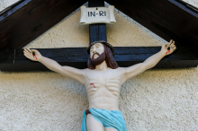 Kristjani praznujejo veliko noč, največji krščanski praznik