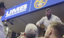 Pogledajte kako je brat Nikole Jokića urlao na navijača u dvorani. Svi su ga u čudu gledali