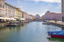 Teil des Dachs eingestürzt: Explosion in Wohnhaus in Triest