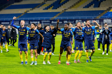 Dudić o golu Nieta, kakršnega redko vidimo v Sloveniji in Evropi; Campelos: Nismo še prvaki