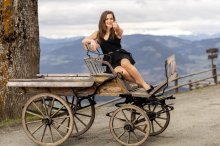 Wenn Fans übergriffig werden: Schlagersängerin Meli Stein zieht Grenzen