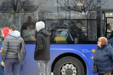 Drama u autobusu 493: Putnici se uspaničili zbog devojke, a onda je ustala Teodora i  jednim potezom sve ostavila bez teksta