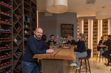 10. Geburtstag: Das „Eleven“ feiert Jubiläum mit Aktionspreisen und Gassenfest