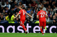 Na tekmi številnih priložnosti na Santiago Bernabeuu Bayern do prednosti