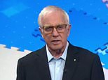 ABC finance expert Alan Kohler divides Aussies with a bold proposal to fix the national childcare crisis: 'Something needs to be done'