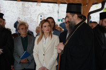 KRST OD GOTOVO 14 METARA NA MESTU SLAVNE POBEDE: Ministarka Stamenkovski predstavila idejno rešenje za obeležje na Pločniku (FOTO)