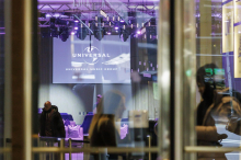 Vplivni vlagatelj Bill Ackman ponudil 56 milijard za odkup Universal Music Groupa