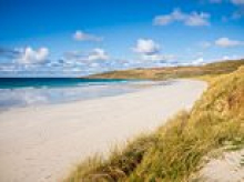 Britain's most beautiful hidden beaches with no crowds - including the 'Maldives of the UK'