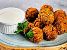 Revealed: The best picnic items for 2026 after testing 219 snacks and dips - and the supermarket with the top 'picky bits'