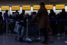 Lufthansa: Wegen Streik am Freitag hunderte Flug-Ausfälle erwartet 