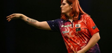 Darts: PDC schließt trans Athletinnen wie Noa-Lynn van Leuven von Frauenturnieren aus