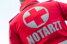 16-Jähriger rutschte in Kärnten mit Motorrad unter Pkw - tot