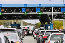 HAOS NA GRANICAMA: Počela puna primena EES sistema, LANČANI SUDAR na Batrovcima - evo kakvo je detaljno stanje na najvećim prelazima (FOTO) 