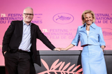 Cannes stavi na avtorski film: v boju za zlato palmo Almodóvar, Farhadi in Kore-eda