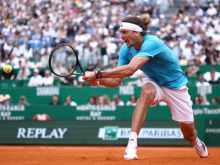 Prvi trije nosilci v polfinale Monte Carla, niz oddal le Zverev