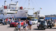 Biglietti cari e meno navi. Anche i traghetti in crisi: “Serve aiuto dal governo”