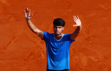 Prvi niz odločen šele po podaljšani igri