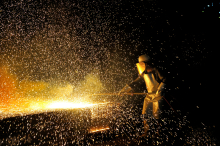 Anträge ab Montag möglich: „Warten nicht mehr auf Ok aus Brüssel“: Bonus für Industriestrom startet