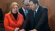 Widerstand aus SPD gegen Abstriche bei Lohnfortzahlung im Krankheitsfall
