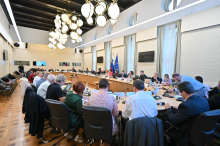 Sindikati pozivajo poslance k zavezanosti socialnemu dialogu