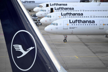 Piloten streiken bis Dienstag: Kein Ende der Lufthansa-Streiks: Flugbegleiter legen ab Mittwoch die Arbeit nieder