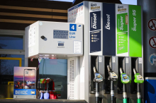 Behörde prüft: Eigenmächtig oder gesetzlich gedeckt? OMV halbiert Spritpreisbremse bei Diesel