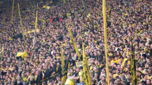 Fußball-Bundesliga: Nach Notarzt-Einsatz: BVB-Fan gestorben