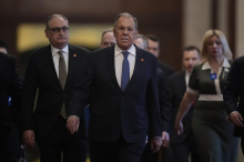 Lavrov dejal, da Rusija lahko nadomesti primanjkljaj virov za Kitajsko