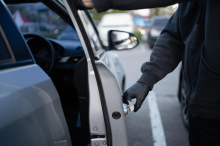 In Klagenfurt: Konnte Pkw nicht kurzschließen: Autodieb scheiterte