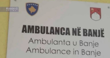 SRBIMA NA KOSOVU I METOHIJI UGROŽENO PRAVO NA LEČENJE: Nove table sa tzv. kosovskim obeležjima na ambulantama u selima Banje i Suvo Grlo!