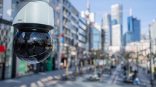 Kriminalitätsschwerpunkt: Neue Kameras zur Videoüberwachung auf der Frankfurter Zeil