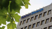 Telekom: Delničarjem se obetajo višje dividende kot lani