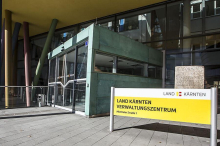 Landesregierung: Künftig nur noch zehn Abteilungen und 300 Bedienstete weniger 