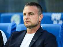 Slovenske nogometašice pred popravnim izpitom z Norveško