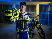 Tim Gajser na domači dirki v Trentinu v barvah Valentina Rossija