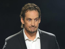 Preobrat: Švicarji po priznanju o ponarejenem potrdilu odpustili selektorja