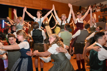 Althofen: Glanzvoller Abschlussball im vollen Kulturhaus Althofen