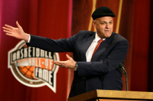 Umrl Oscar Schmidt, najboljši strelec v zgodovini olimpijskih iger