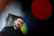 Zelenski: Vsak dolar, plačan za rusko nafto, je denar za vojno. V Rusiji zadeta tovarna letalnikov.