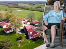 America's heartland heroes make last stand against shadowy elite dangling millions to unleash a ruinous plague across the US: 'You'll have to dig up the bodies first'