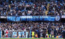 City pobijedio Arsenal, a onda su navijači razvili transparent koji je zapalio Englesku