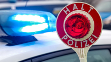 Kriminalität: Flucht vor Polizei endet mit Kollision und Sperrung der A4