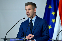 Magyar napovedal ustavitev umika Madžarske iz ICC-ja in spoštovanje naloga za prijetje Netanjahuja