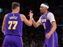 Navdušeni Hayes spregovoril o Dončiću in slovenskem potnem listu. Kaj pravijo na KZS?