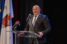 Podpredsednik hrvaške vlade si je v Crngrobu ogledal raziskave grobišč povojnih pobojev