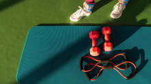 Sportlicher Neuanfang: Starke Muskeln mit wenig Aufwand? Was ich mit Mini-Workouts erlebte