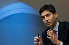 Er soll neuer FED-Chef werden: Kevin Warsh verspricht „strikt unabhängige“ Zinsentscheidungen  