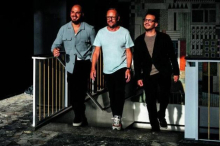 Circle Thalia: Neue Panorama-Clubbar: Sonnenuntergang mit Cocktails und Sandwiches